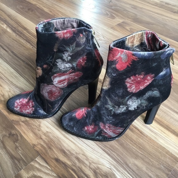 Joie Blayze Floral Print Velvet Booties - Picture 2 of 8